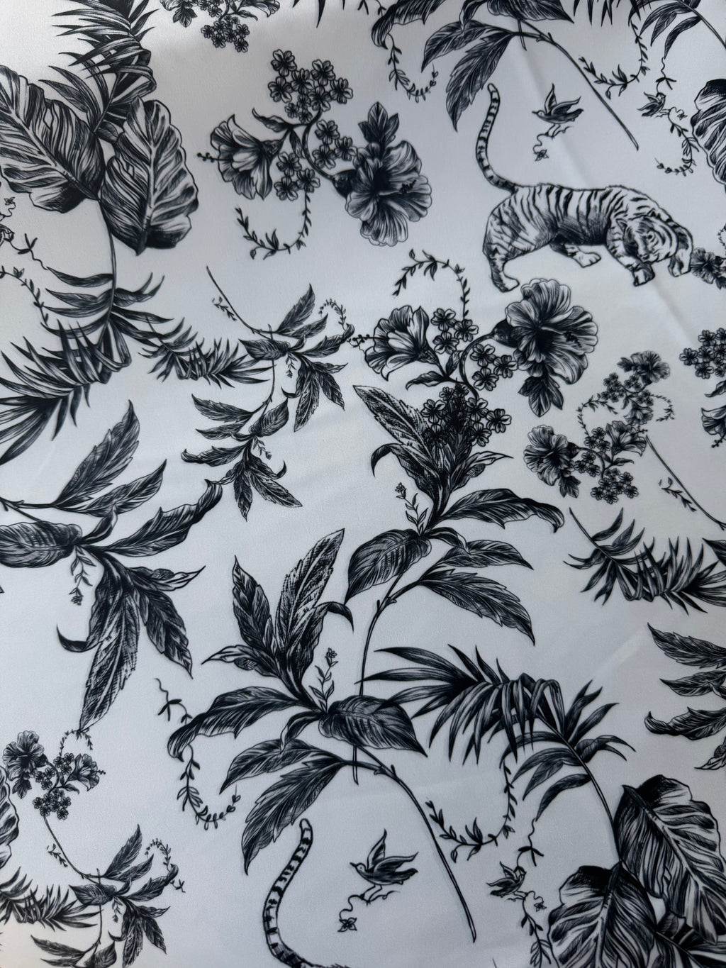 Duchess Style Tela de jouy Animalier Black 