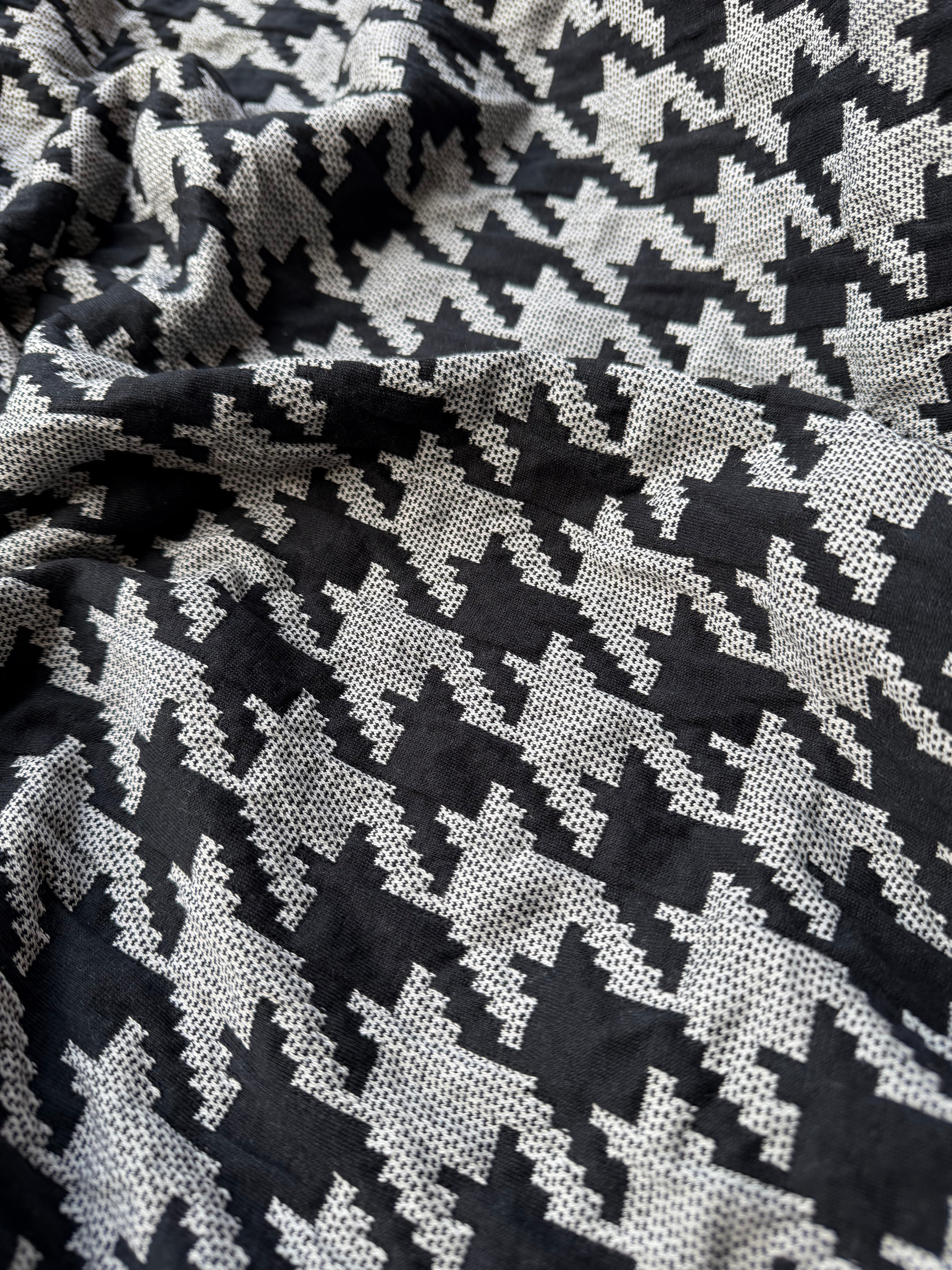 Scampolo maglia pied de poul grigio nero 1,70x1,50