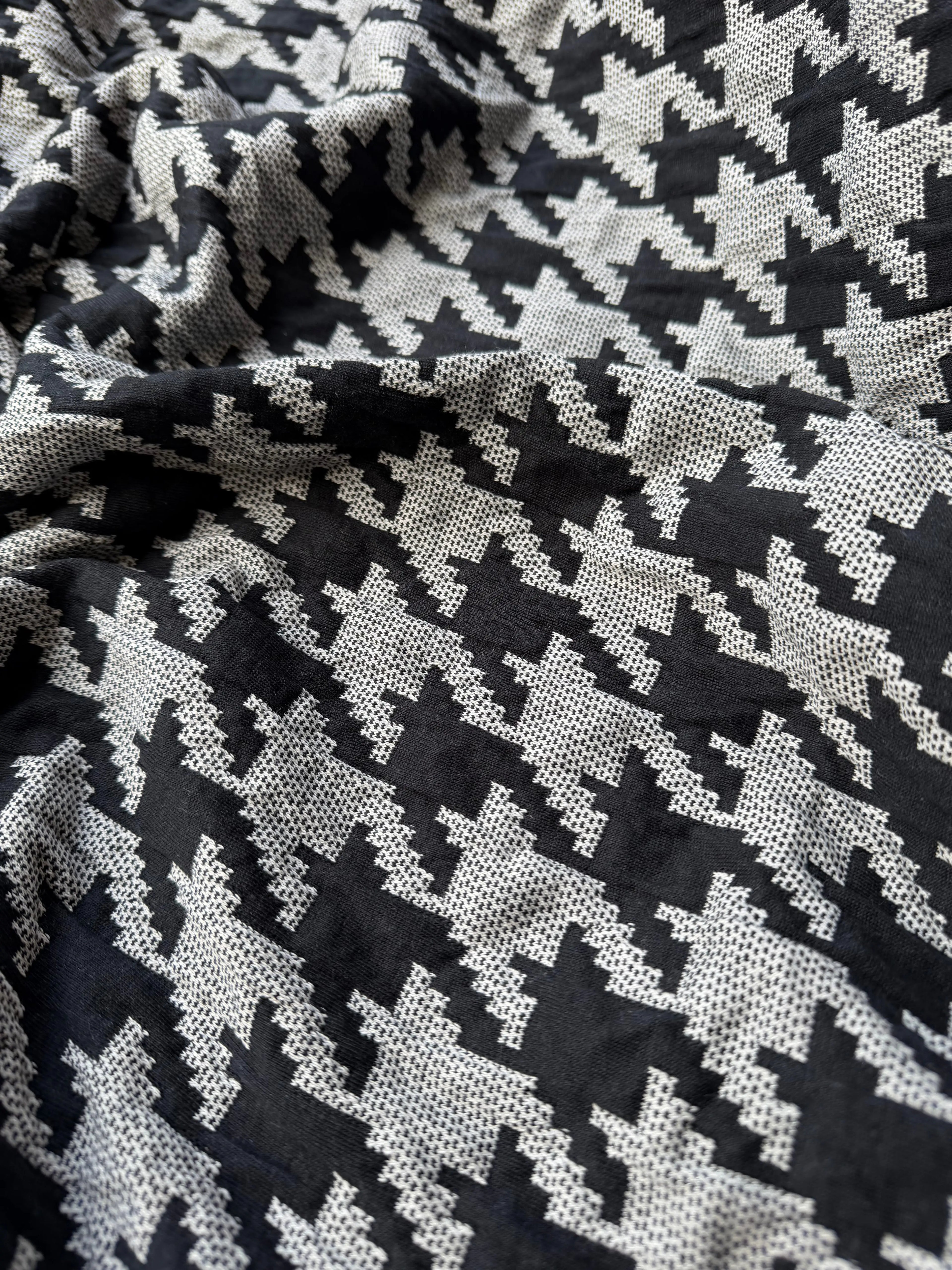 Scampolo maglia pied de poul grigio nero 1,70x1,50