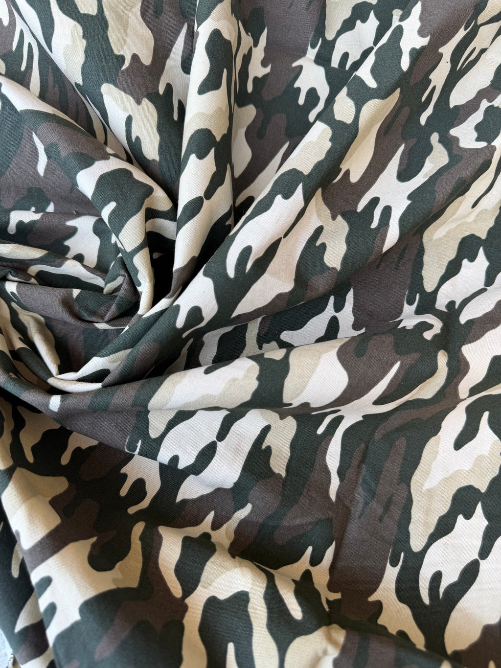 Scampolo Tessuto Gambardina Militare Mimetica 1,40x1,50