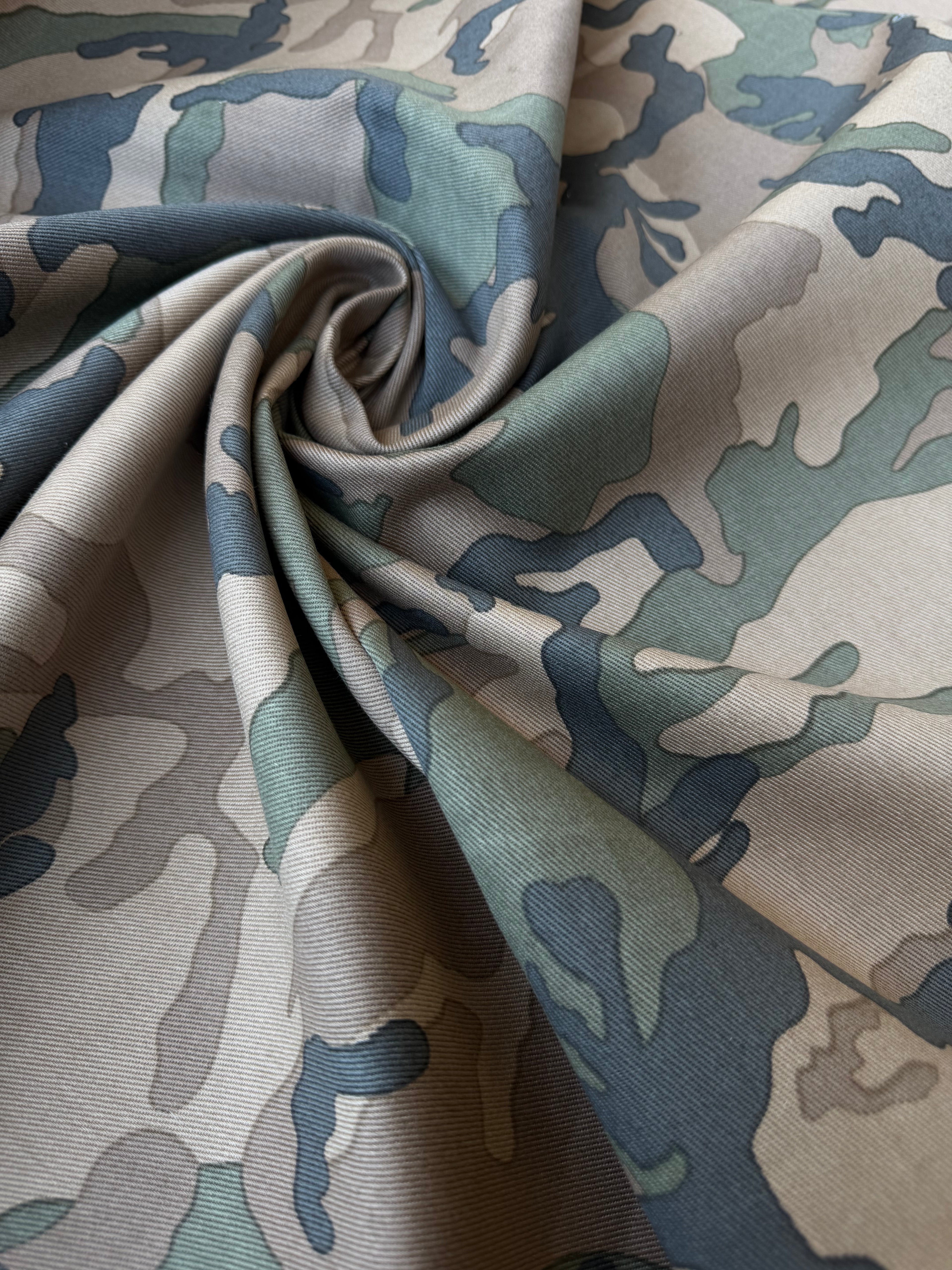 Tessuto Jeans Pesante Militare Mimetico