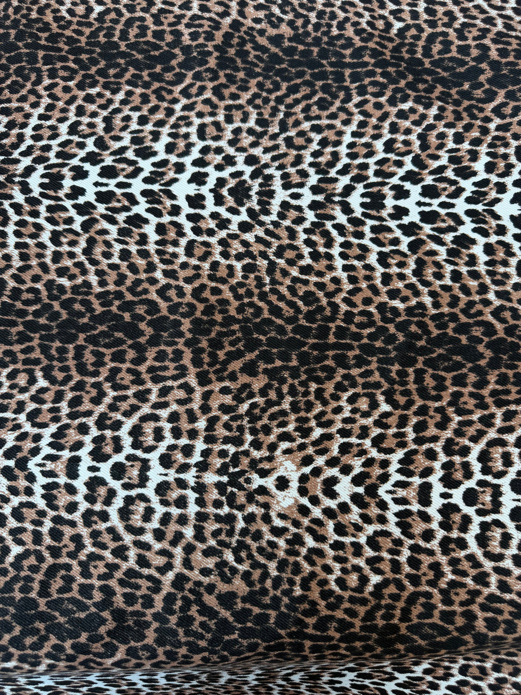 Tessuto Jeans Pesante Animalier Maculato