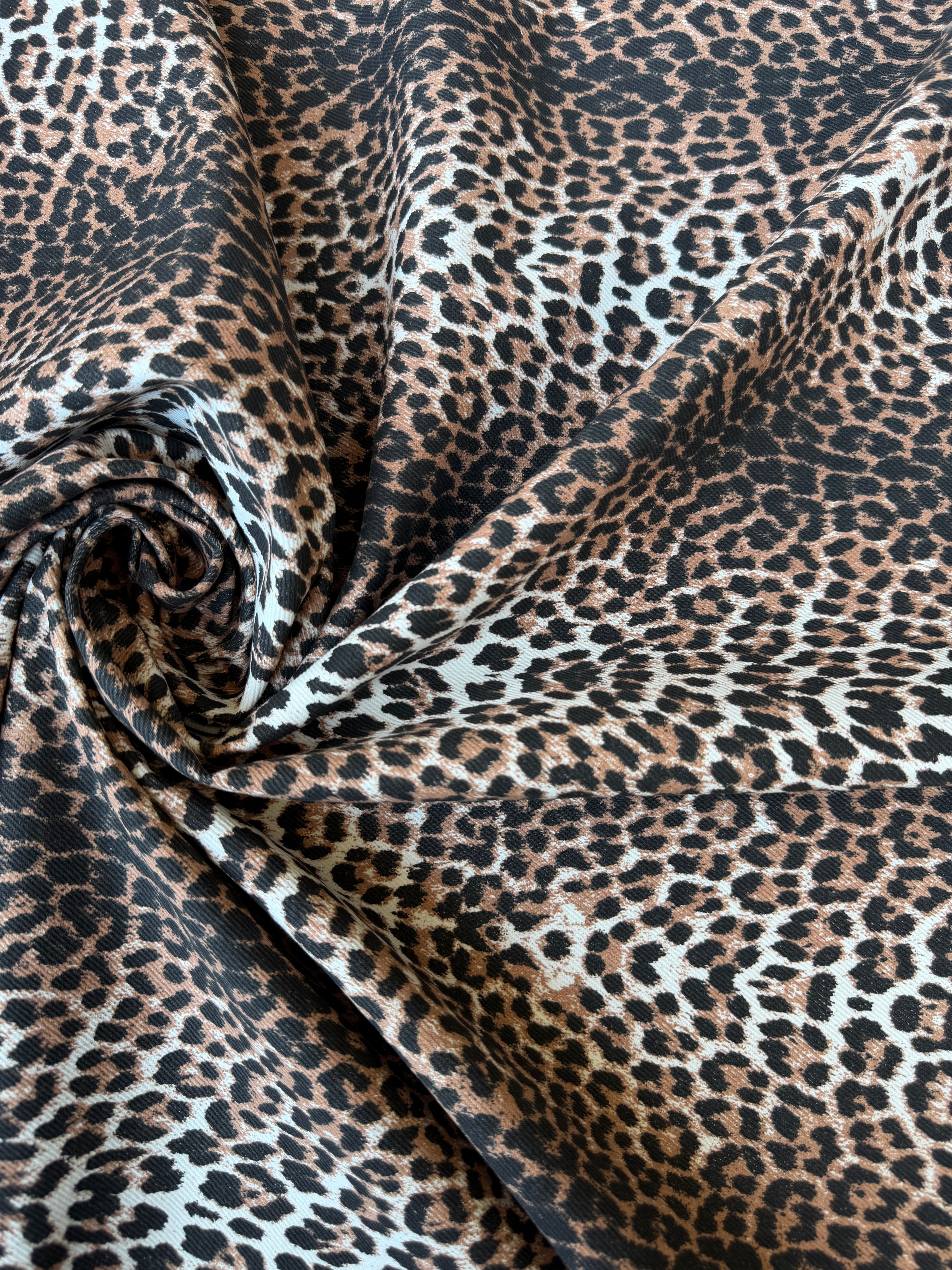 Tessuto Jeans Pesante Animalier Maculato