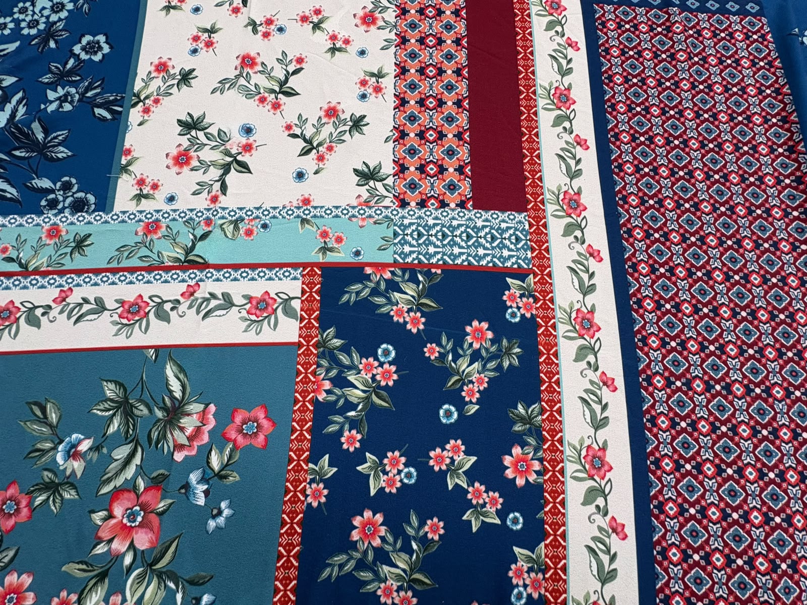 Scampolo Georgette patchwork WAX 2,50x1,50