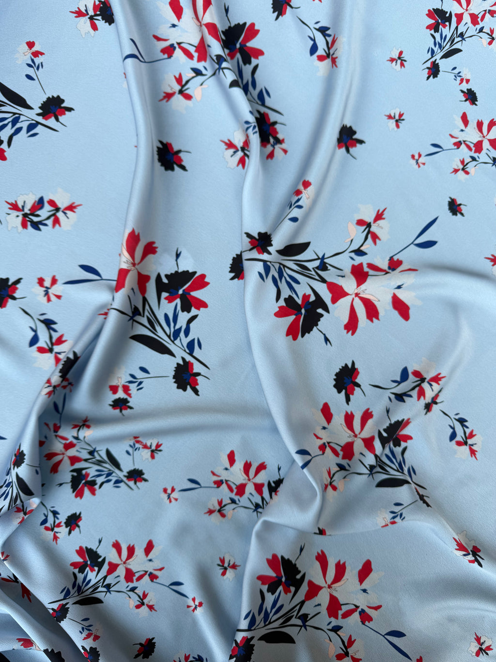 Tessuto Satin Floreale Fondo Celeste