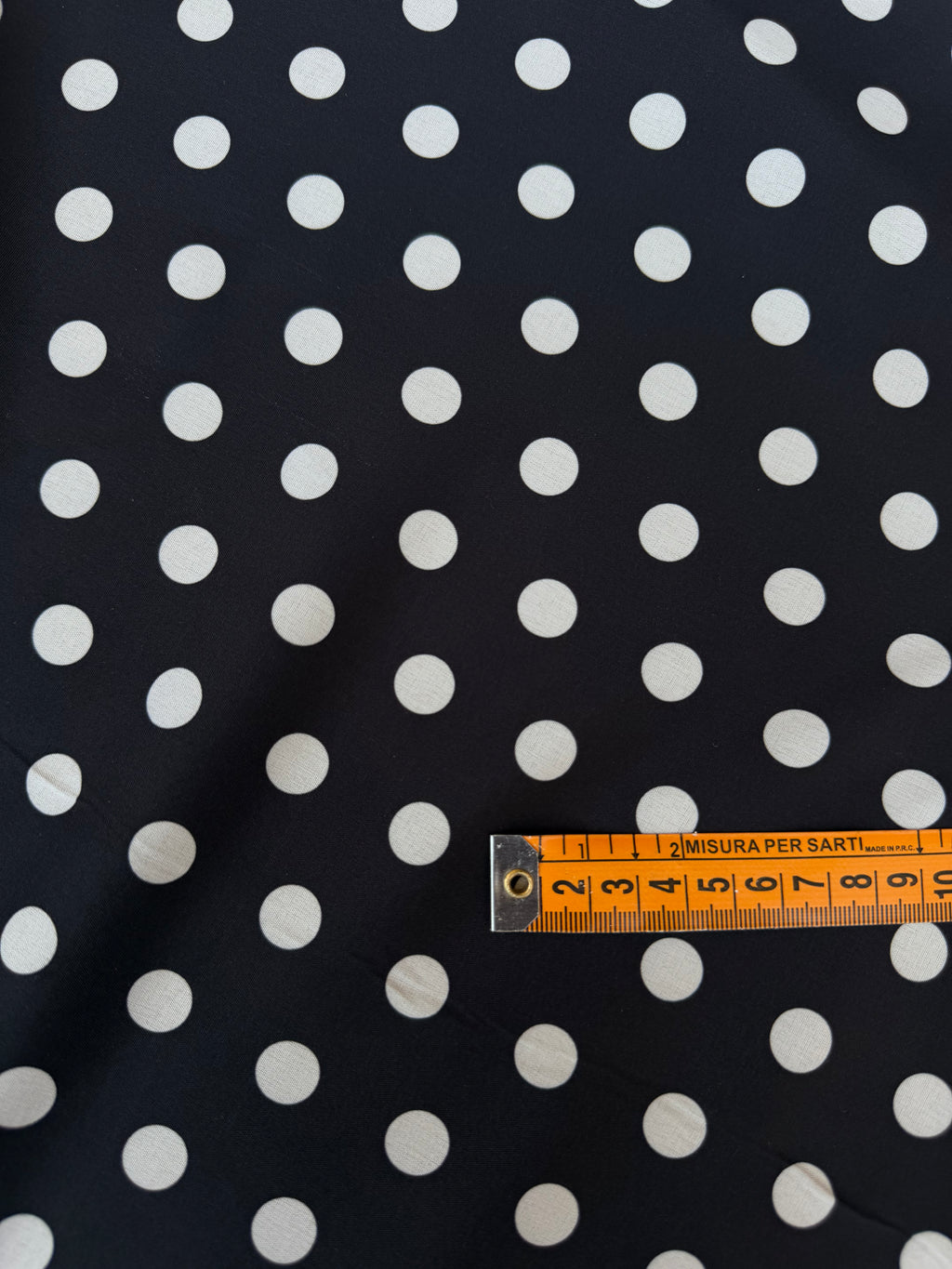 Satin Pois Nero Classic SOTTOPREZZO