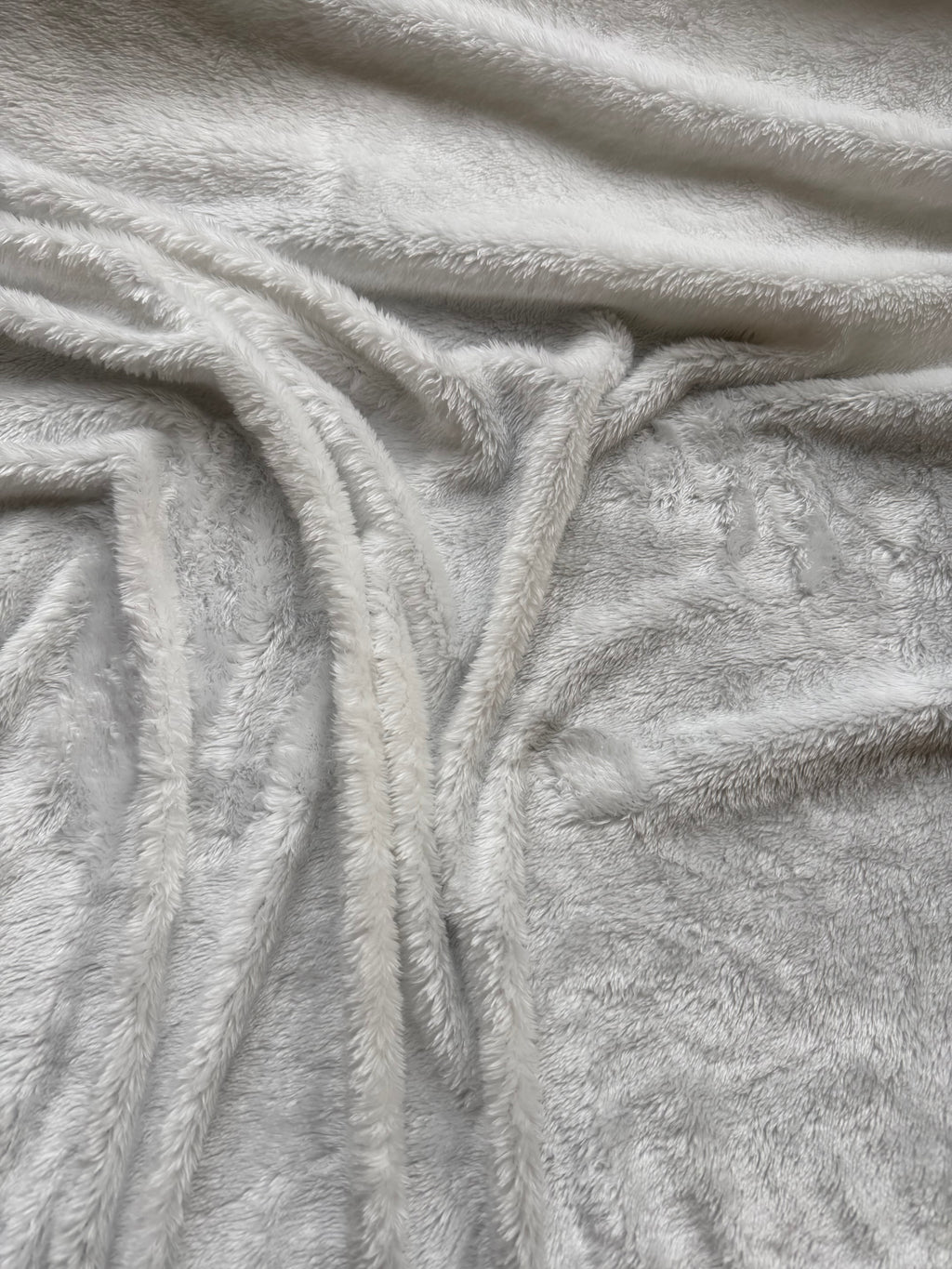 Pelliccia Bianca Addobbi Pelo Medio