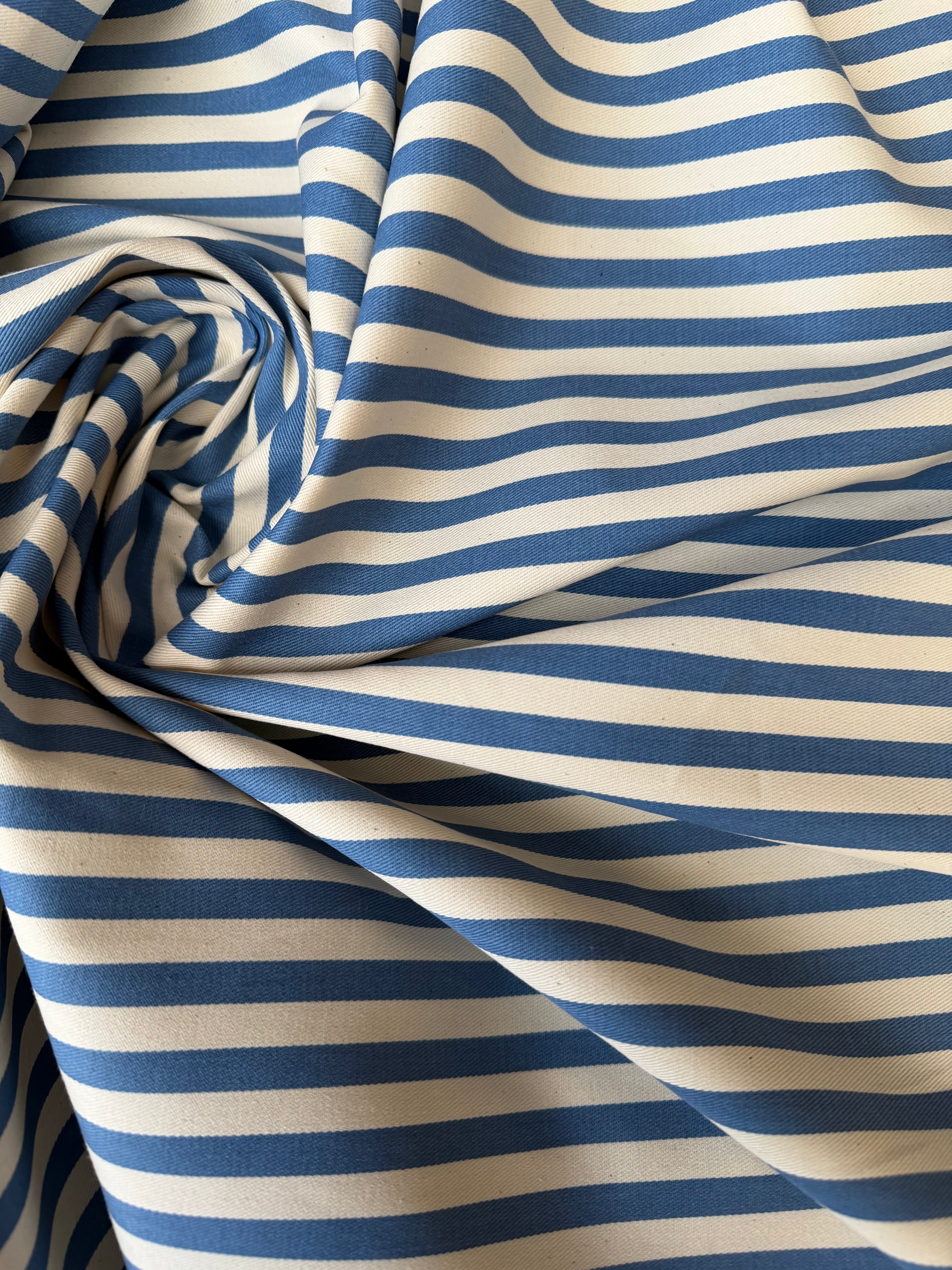 Tessuto Gambardina Azzurro Marinaio Cotone