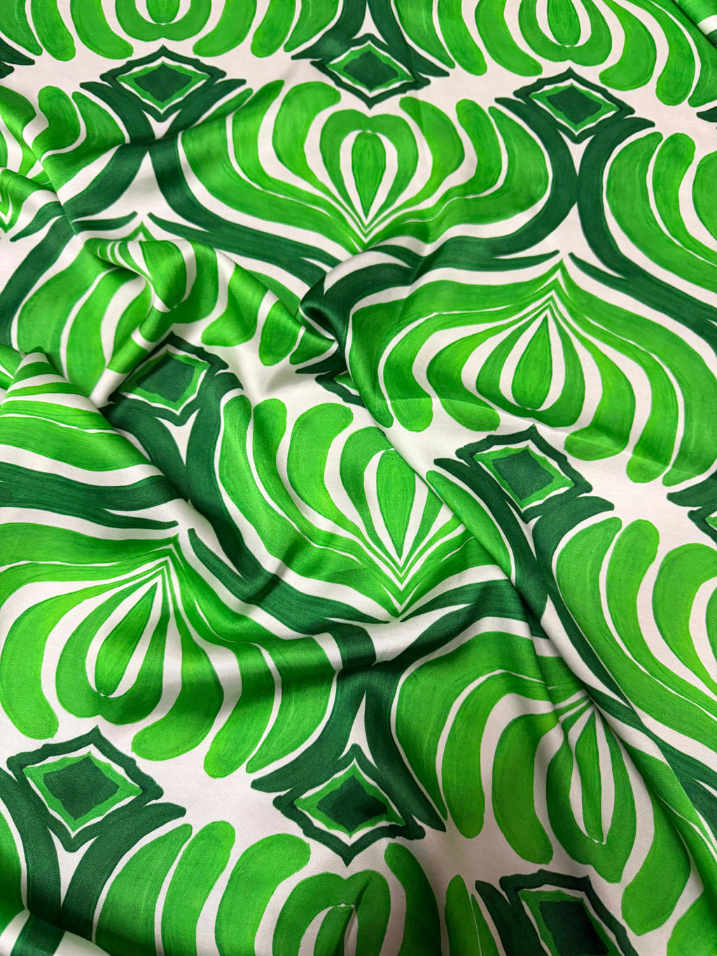 Tessuto Satin Astratto Verde
