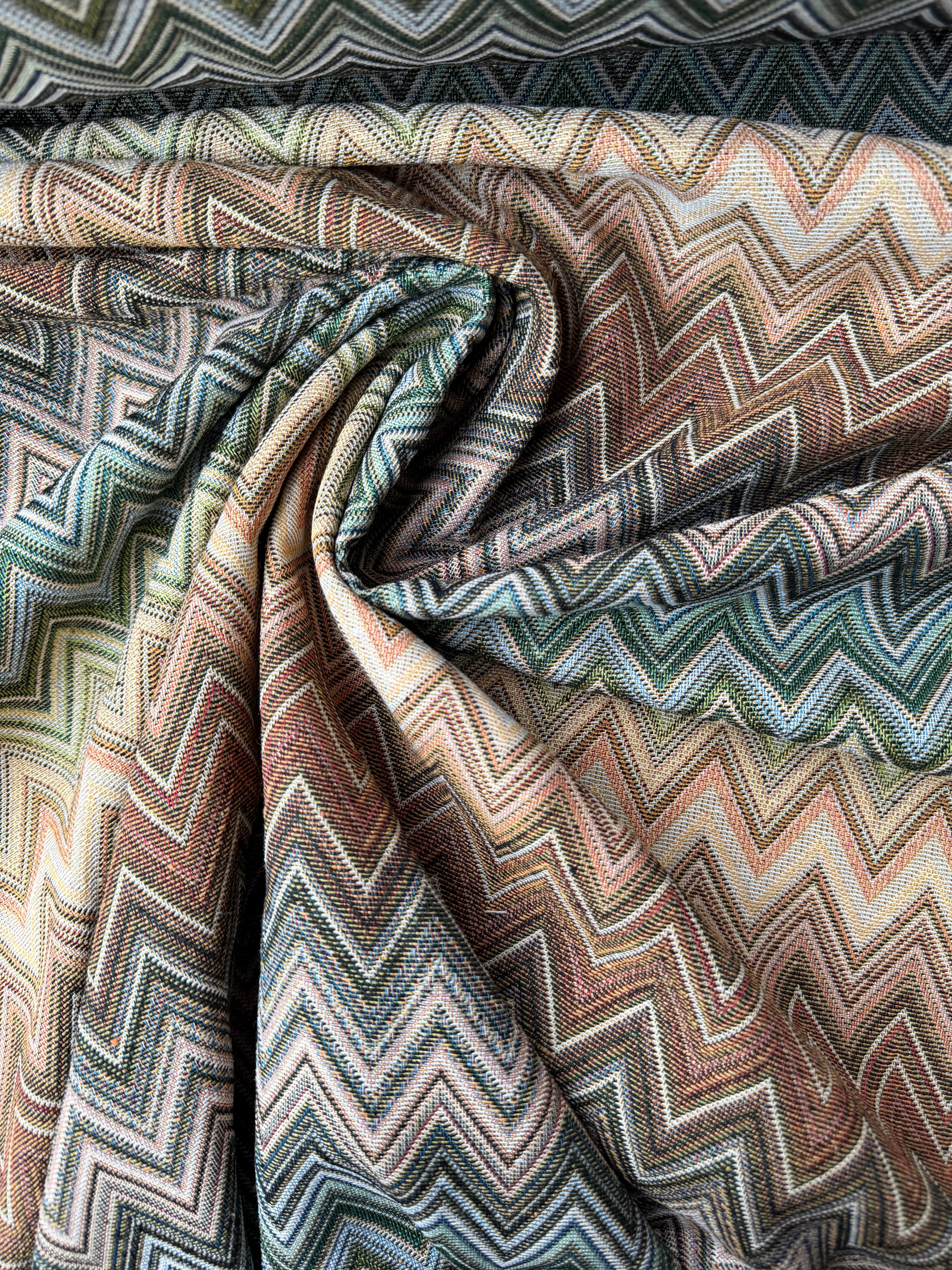 Tappezzeria Gobelin Spigato Stile Missoni Arredamento Sabbia Oro 280h