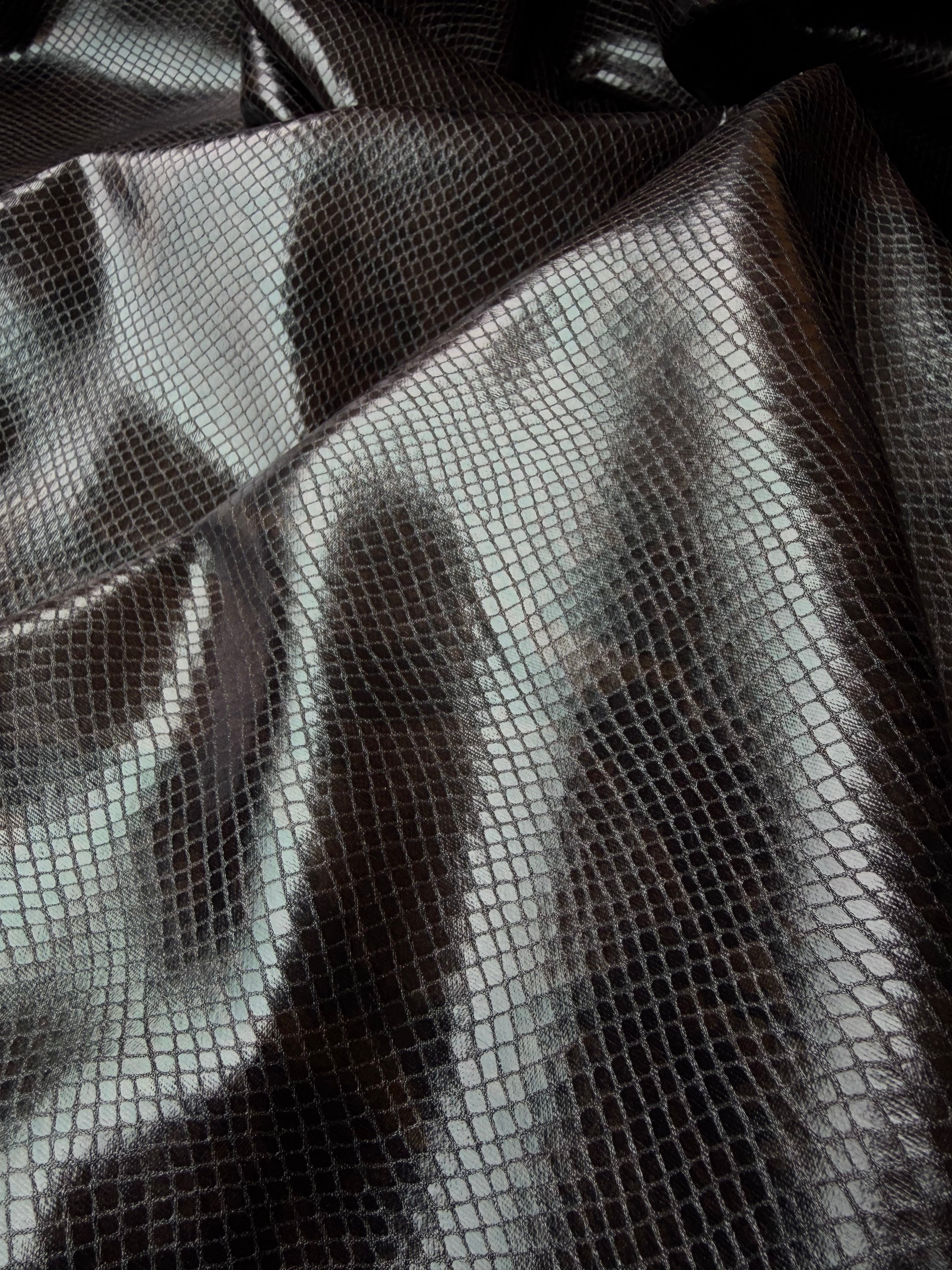 Ecopelle Squamata Nero Sfumata