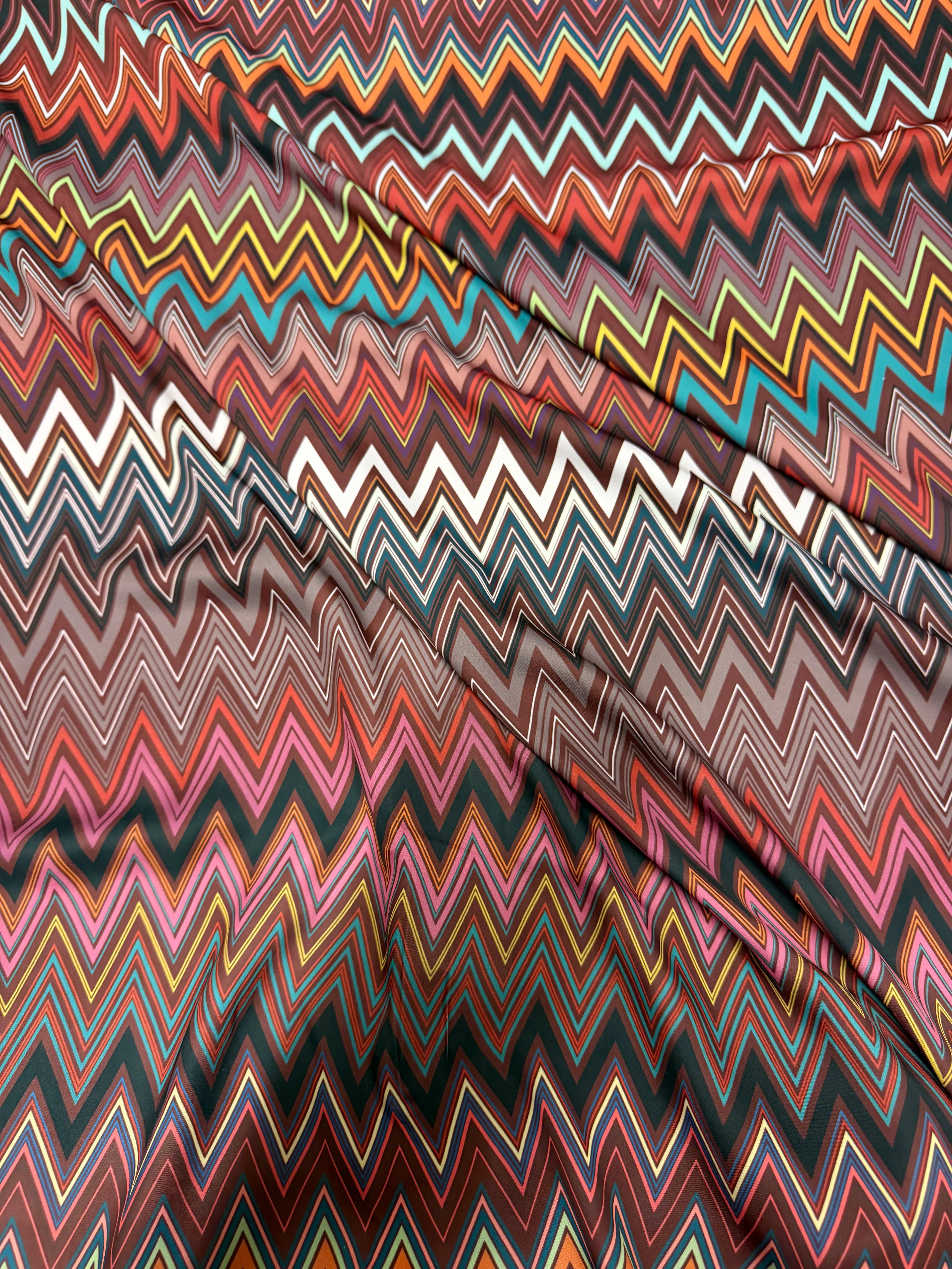 Tessuto Satin Stile Missoni