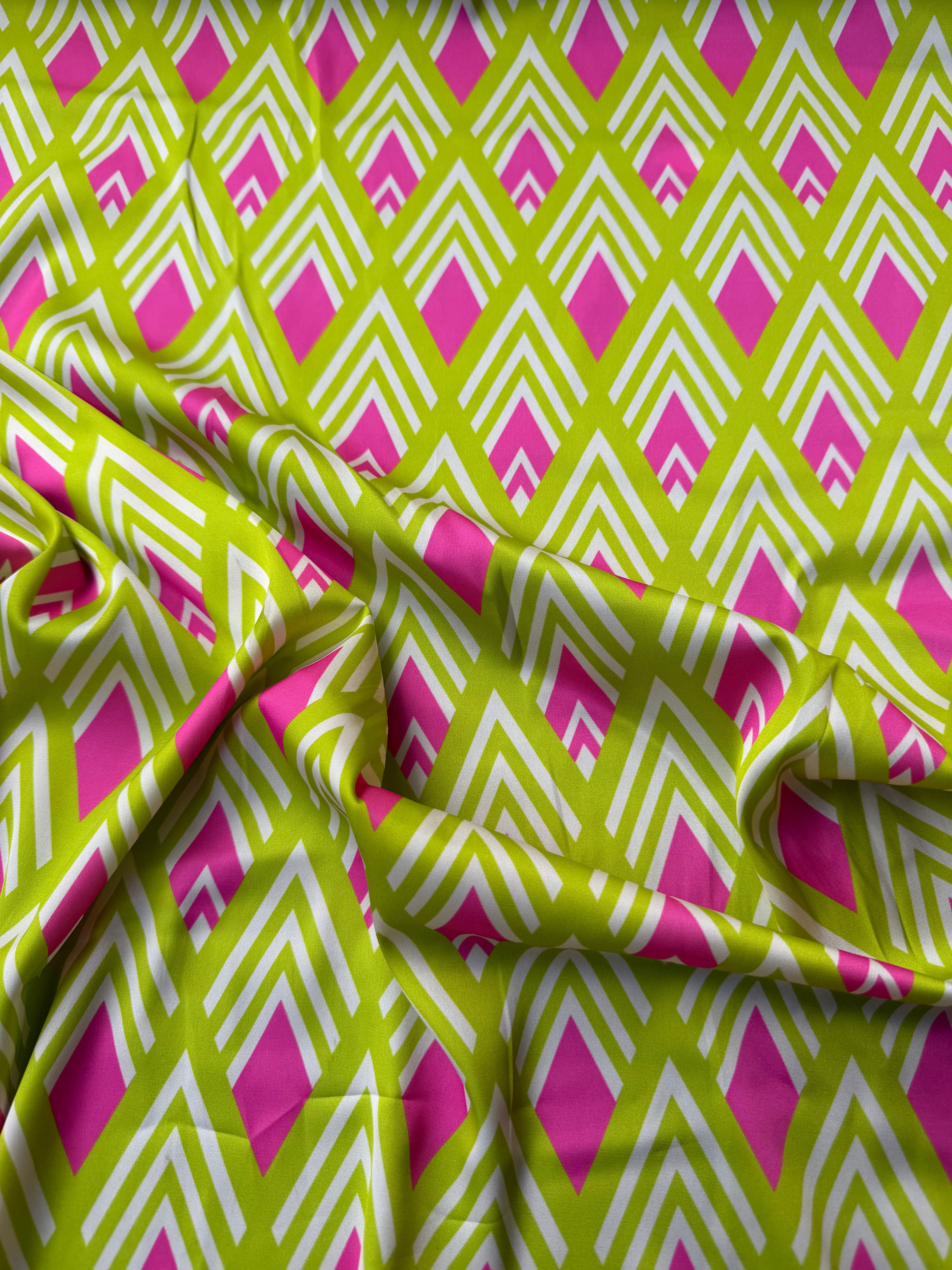 Tessuto Satin Geometrico Verde