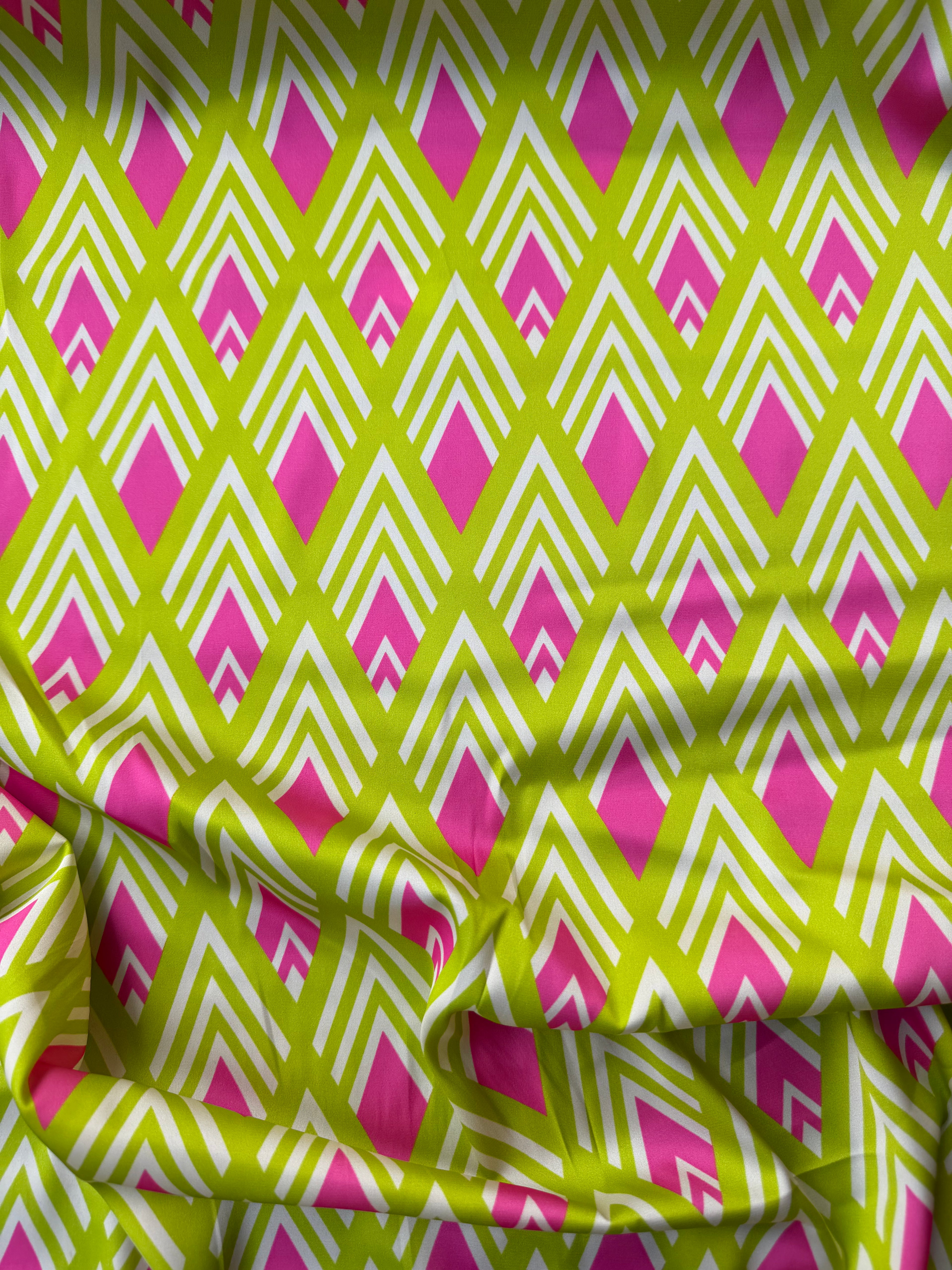 Tessuto Satin Geometrico Verde