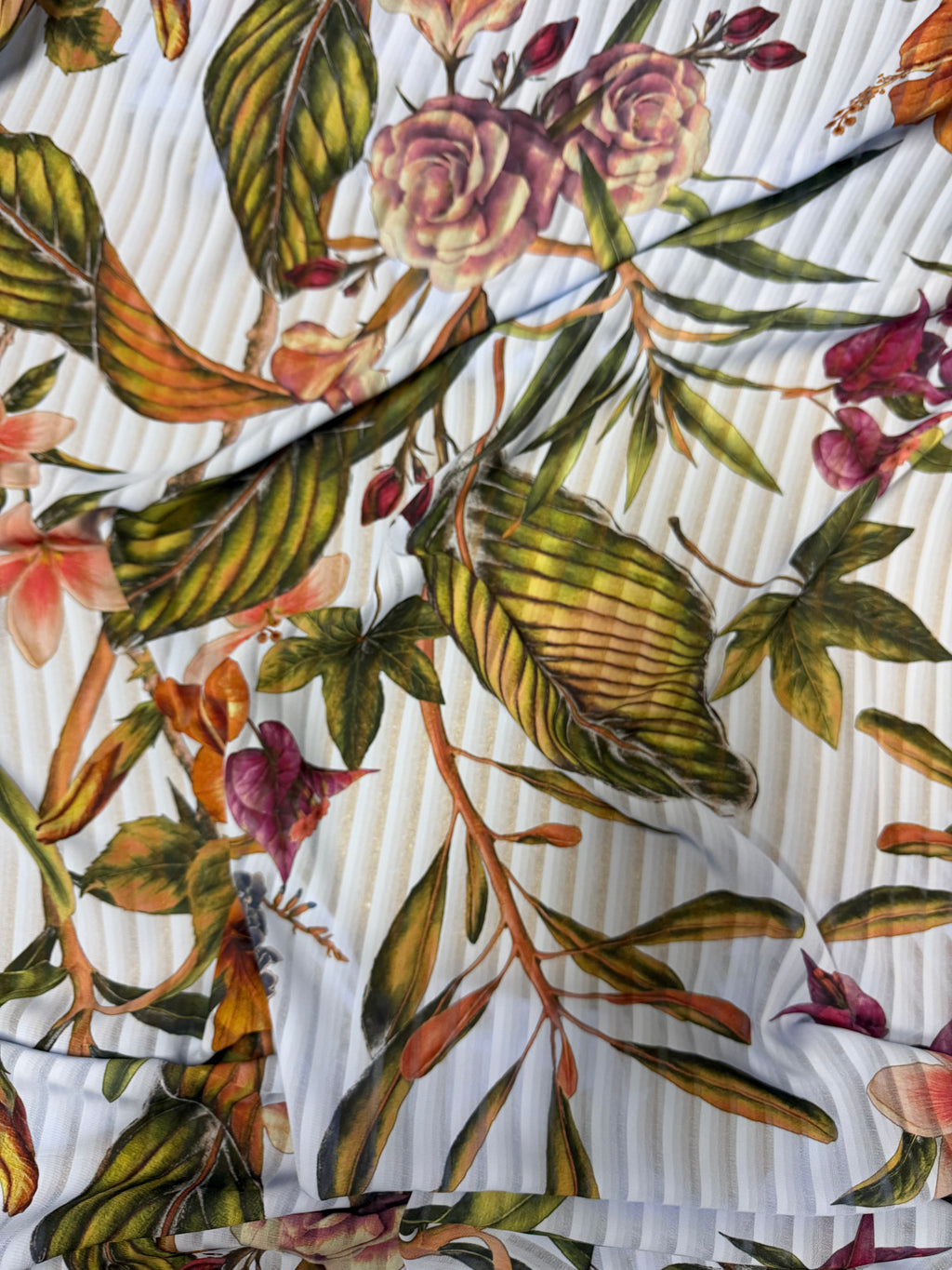 Chiffon fantasia floreale digitale