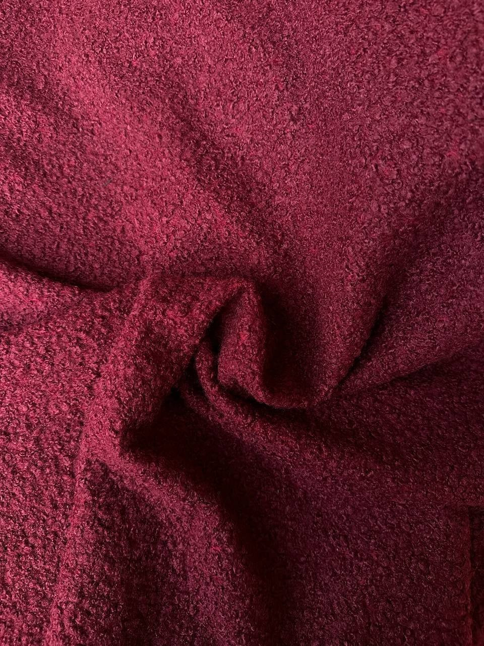 Scampolo boucle bordeaux 1,30x1,50cm