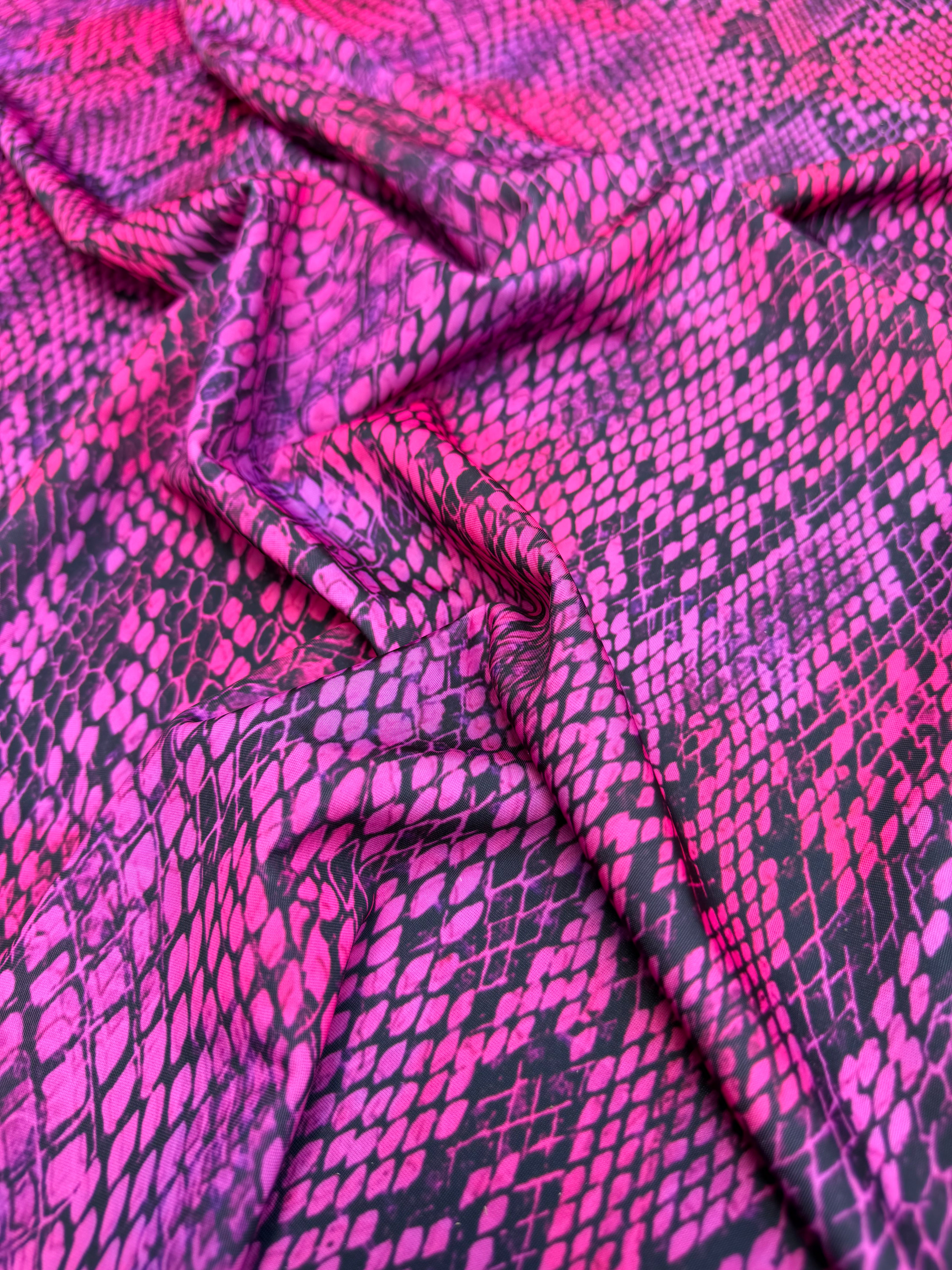 Lycra Animalier Pitonato Fucsia