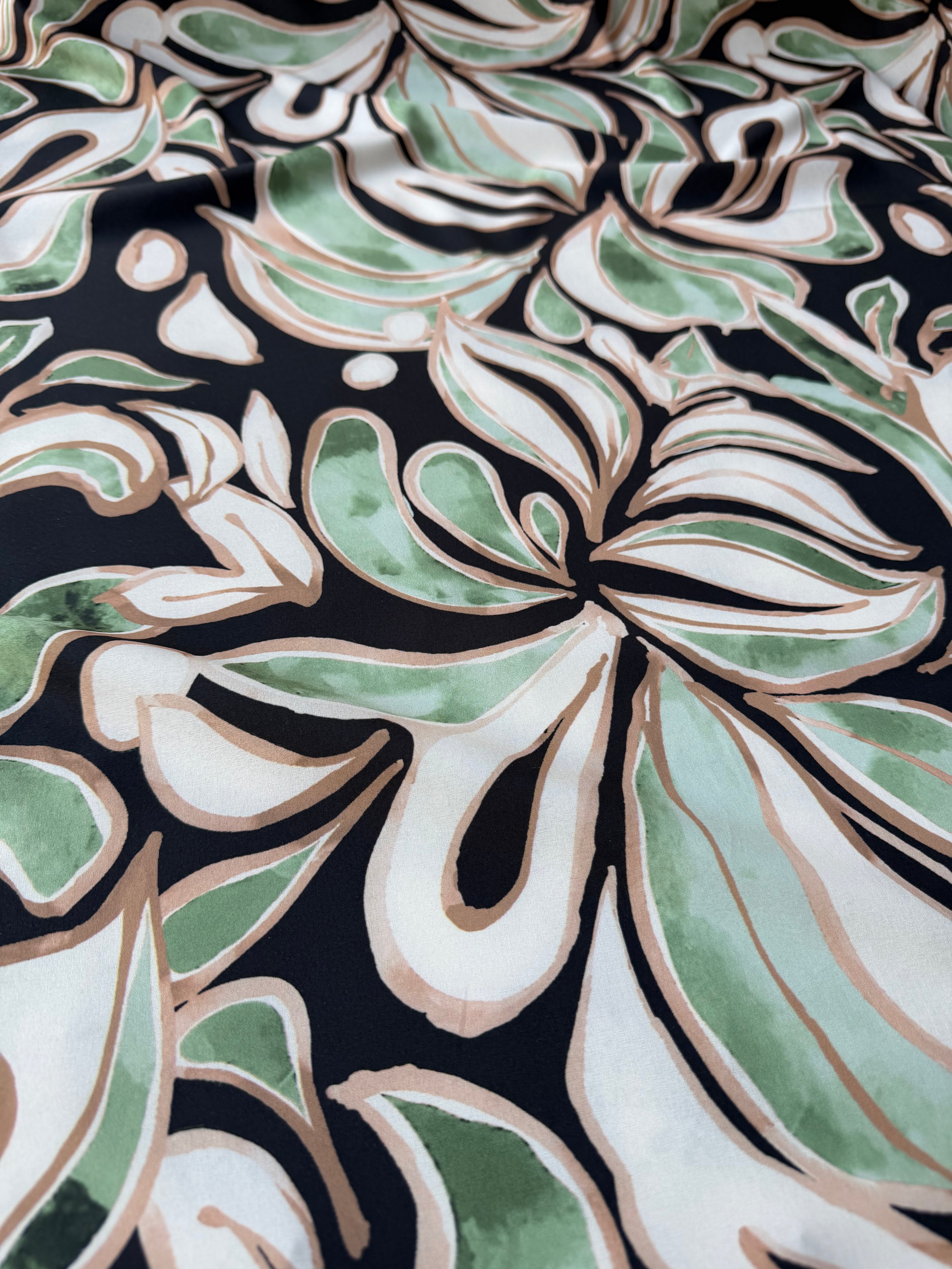 Tessuto Satin Floreale Abstract