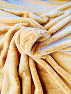 Pelliccia Ecologica Pelo Corto Raso (SOTTOPREZZO) GIALLO