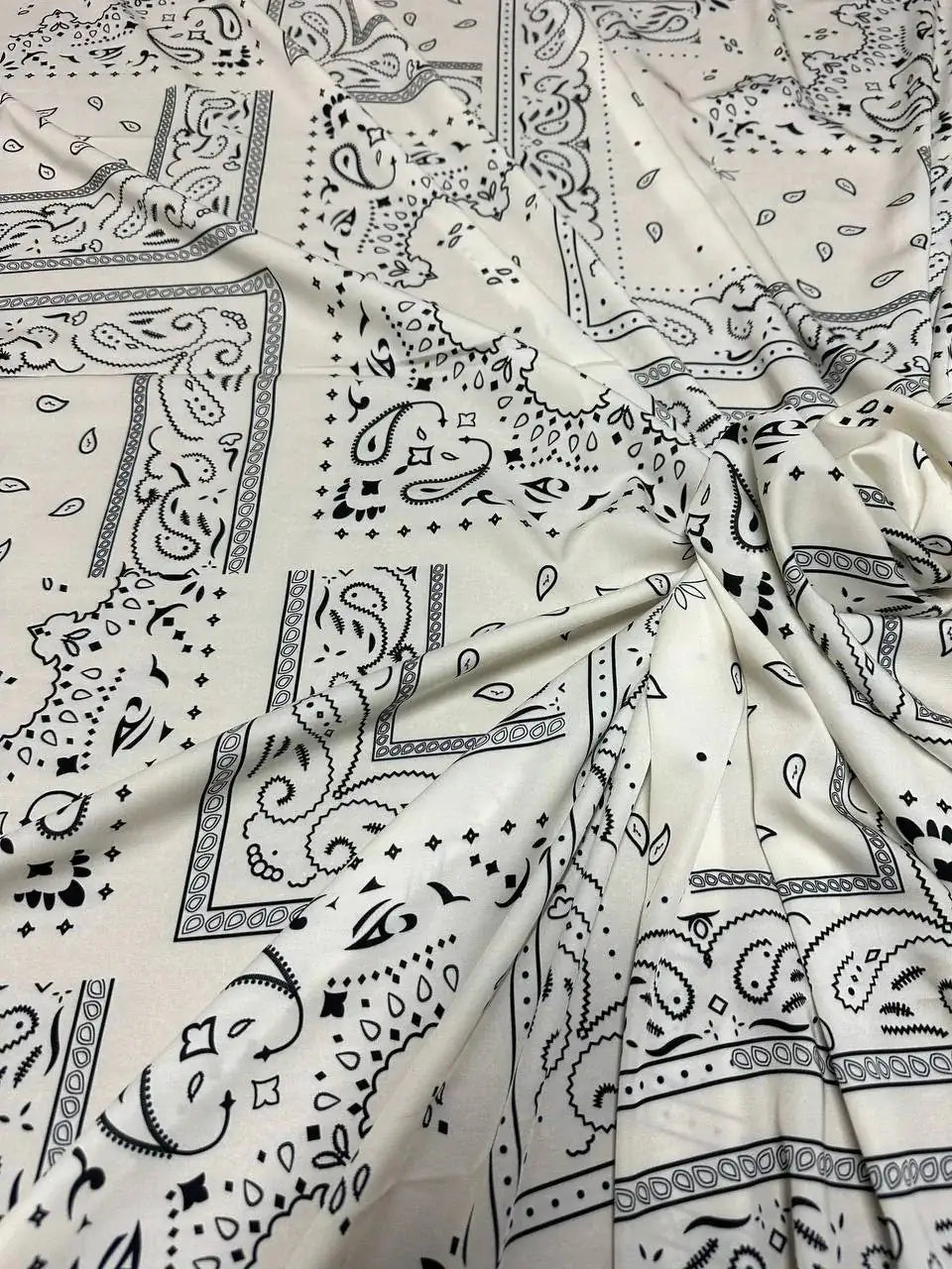 Scampolo Bandana Black White 3,50x150