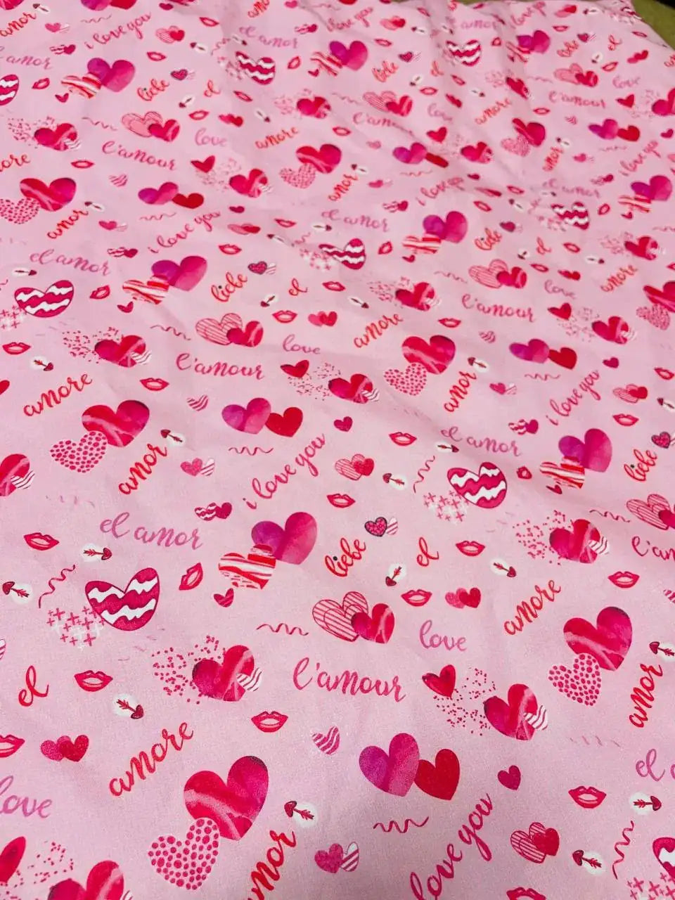 Scampolo Cotone Amore Rosso 1,50x1,40 san valentino