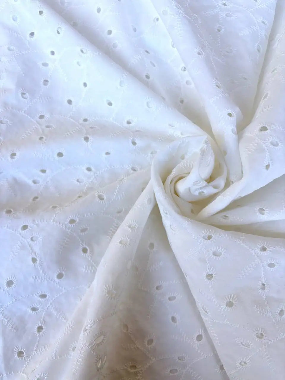 Scampolo Cotone Pizzo San Gallo Provenzale 1,50x1,50
