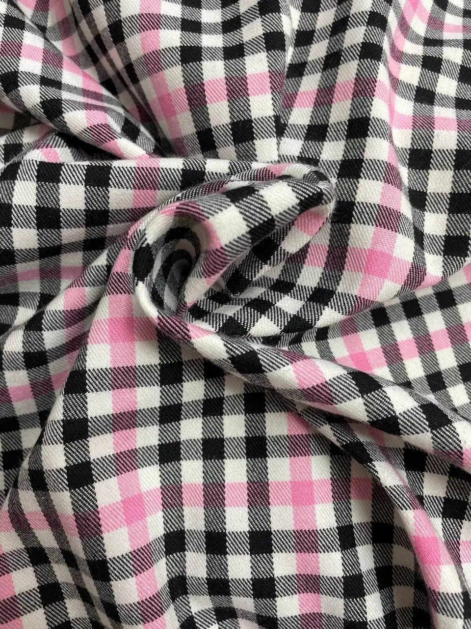 Tartan Scozzese Rosa Nero Quadri