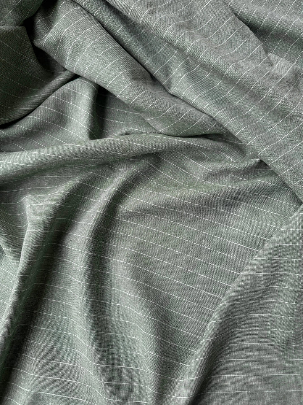 Tessuto Gessato Puro Lino Jeans Verde Salvia