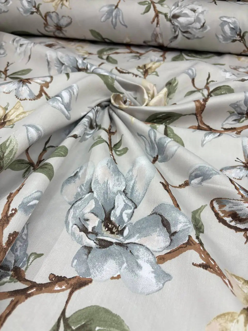 Tessuto Rasatello Cotone Floreale Abstract Perla SOTTOPREZZO
