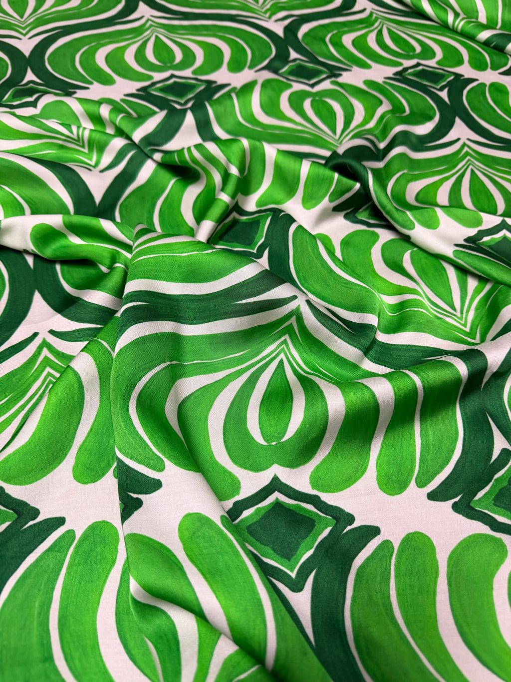 Tessuto Satin Astratto Verde