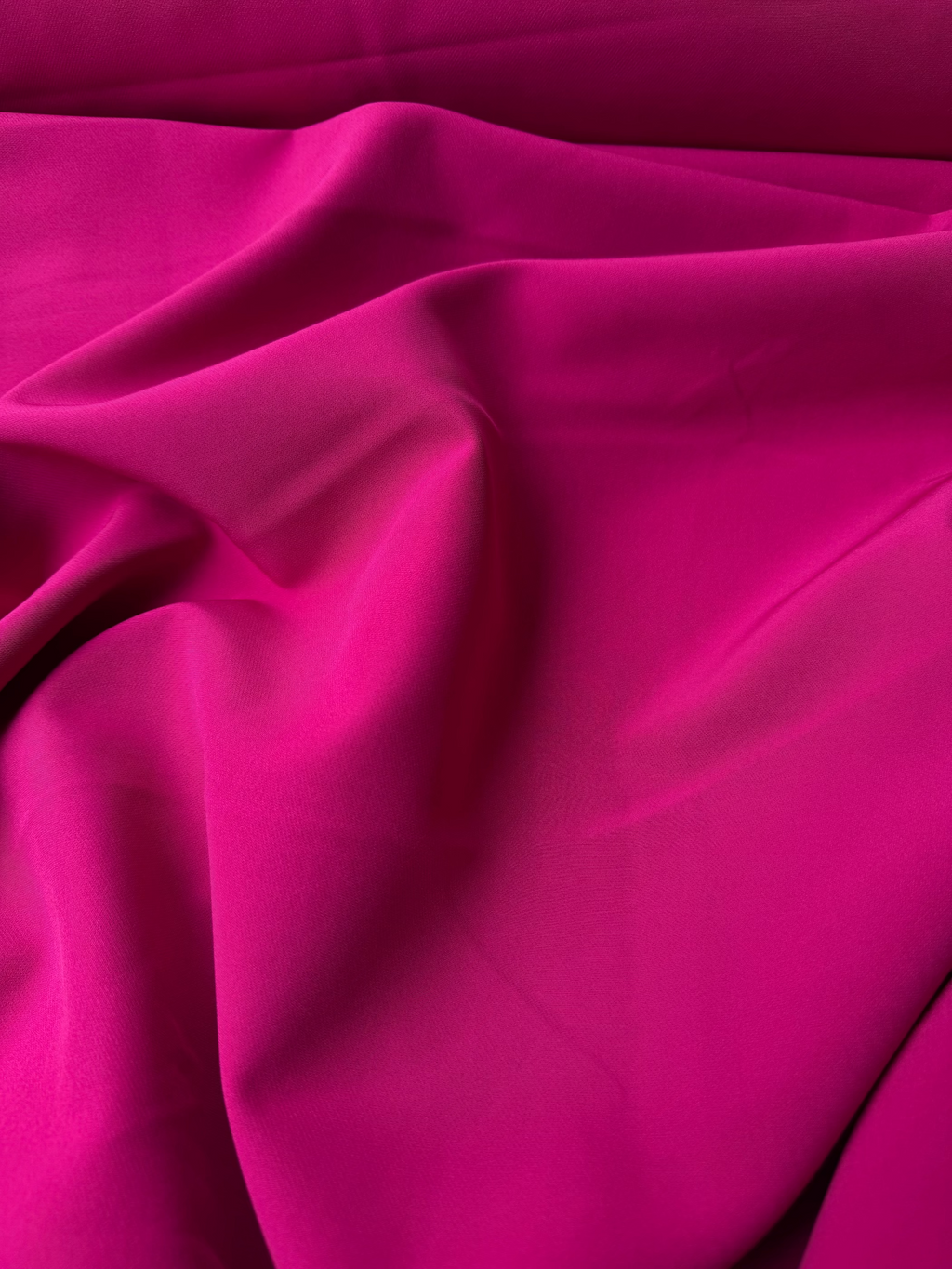Tessuto cady elastico fucsia ideale per tailleur e completi eleganti