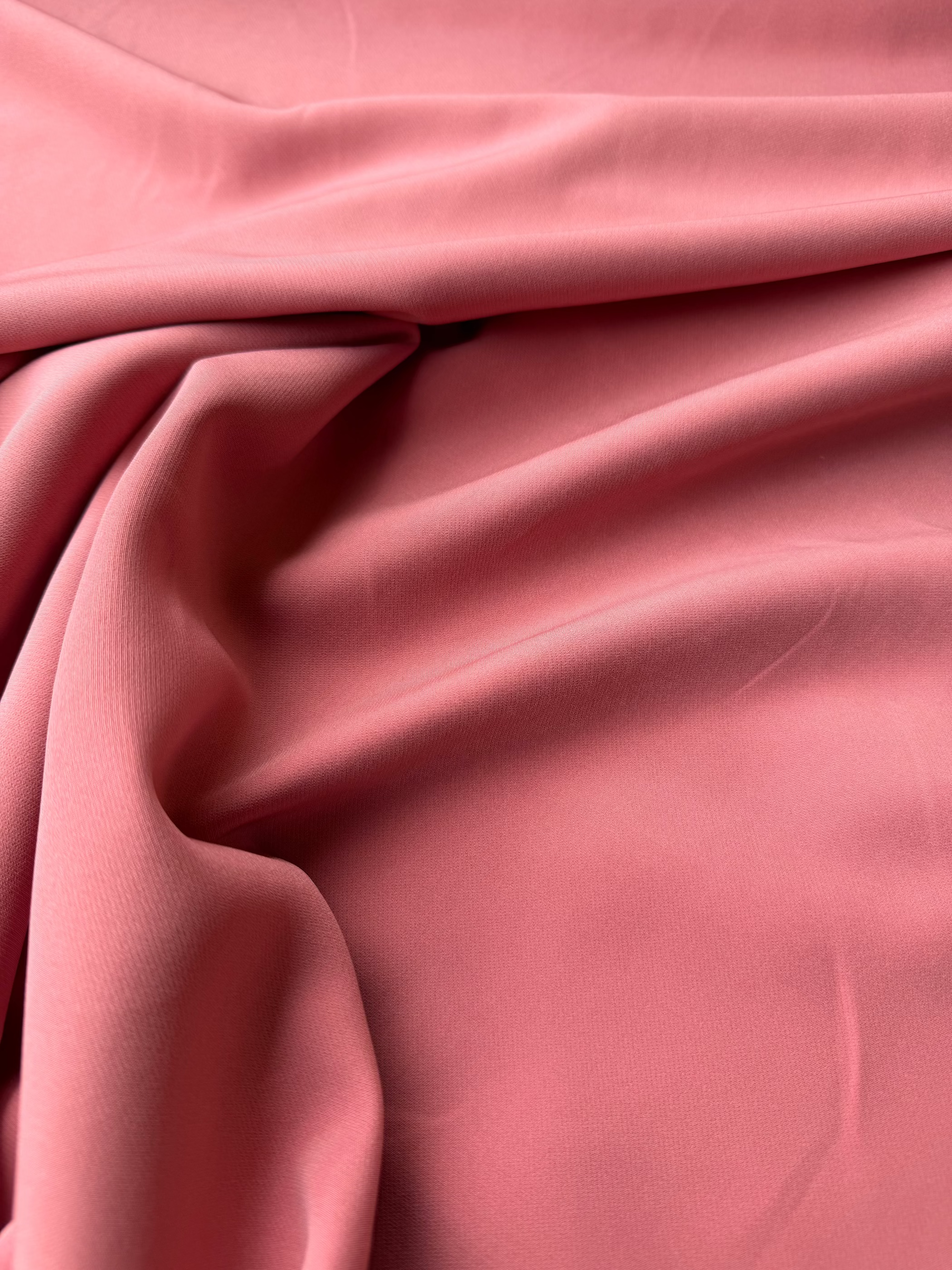 Tessuto cady elastico rosa antico ideale per tailleur e completi eleganti