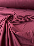 Tessuto jersey cotone bordeaux per magliette e abbigliamento quotidiano