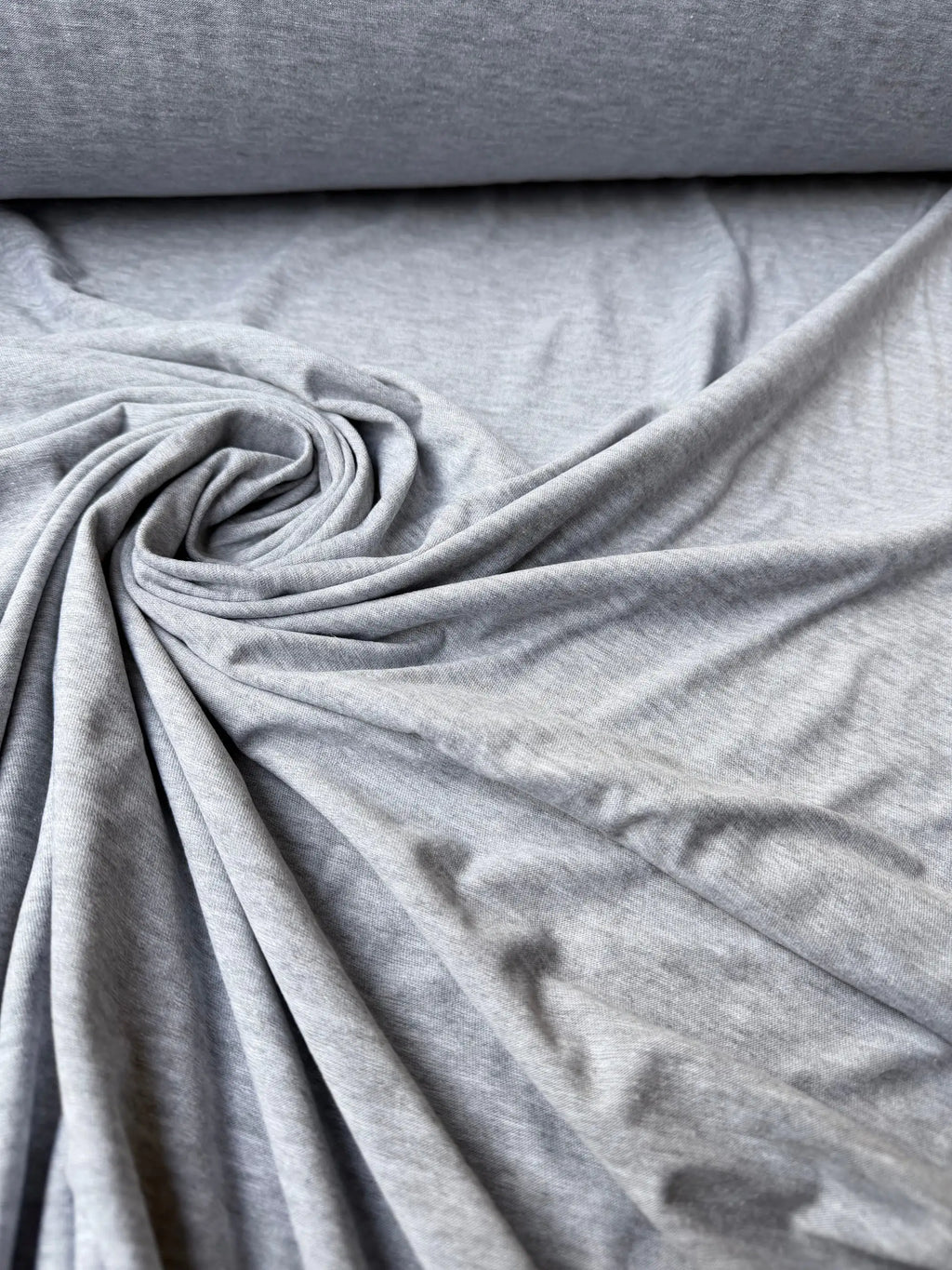 Tessuto jersey cotone elasticizzato grigio chiaro per leggings e capi aderenti