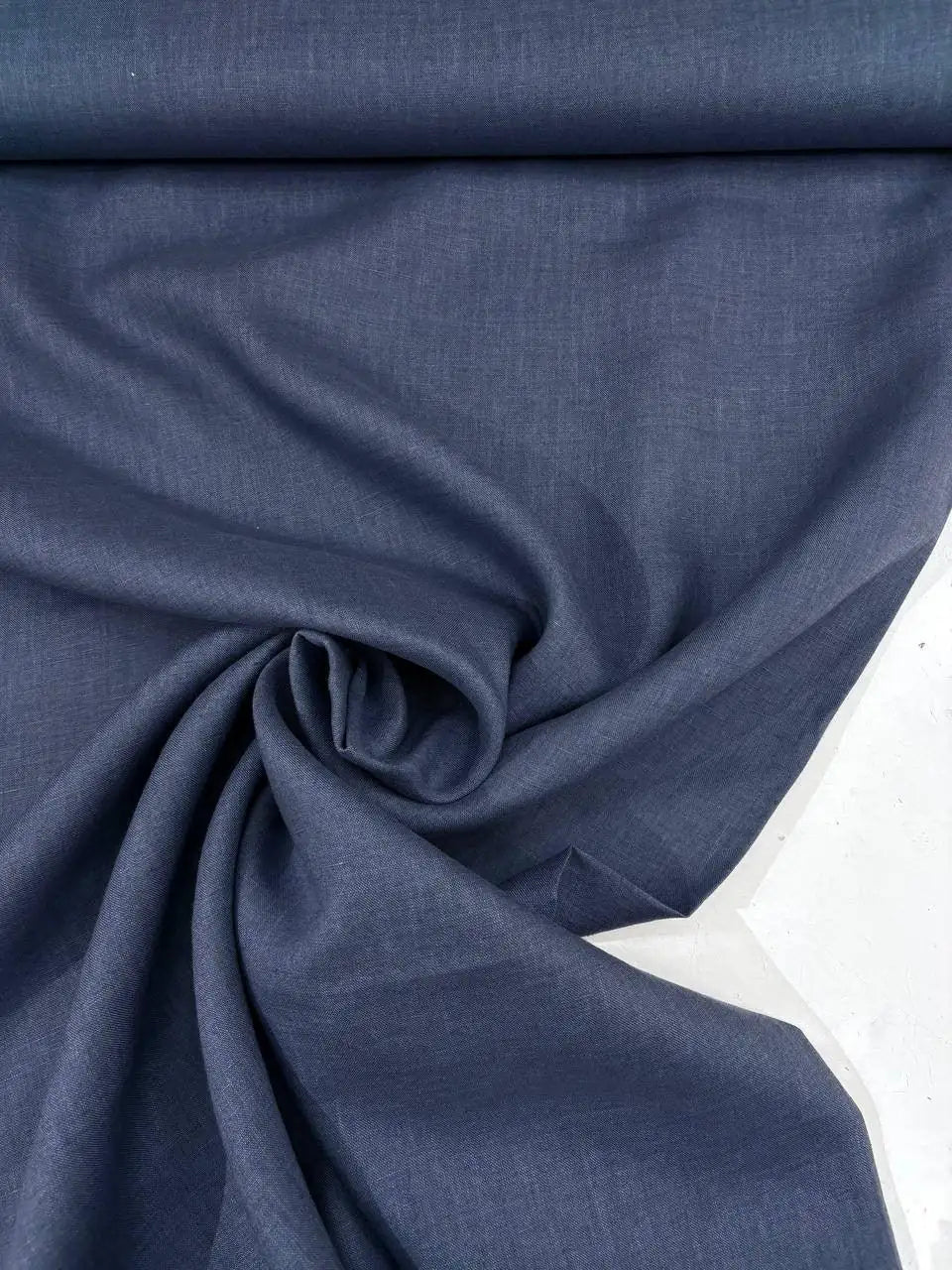 Tessuto puro lino Dante colore, naturale e traspirante, ideale per camicie e abbigliamento estivo