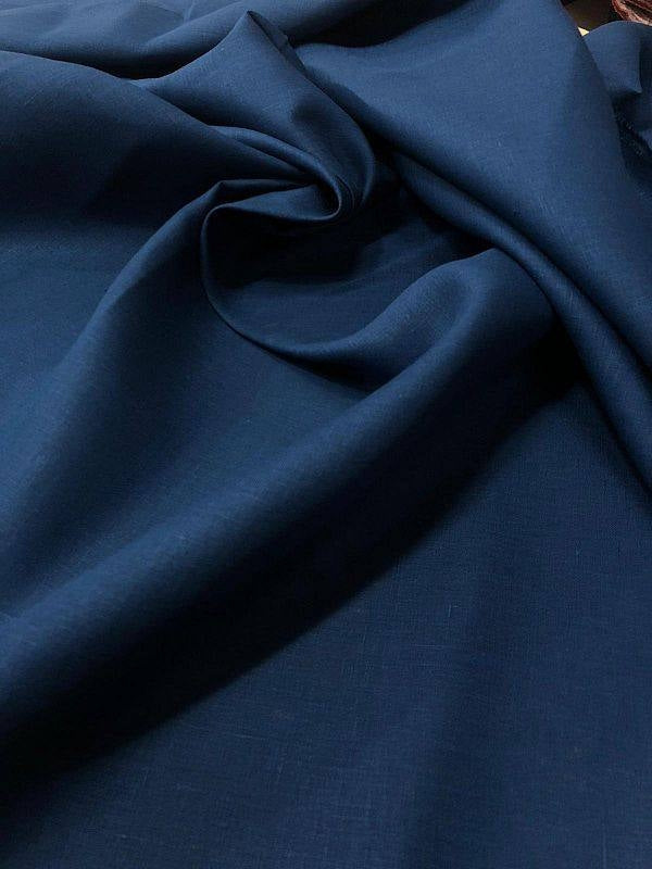 Tessuto puro lino Dante colore blu medio, naturale e traspirante, ideale per camicie e abbigliamento estivo
