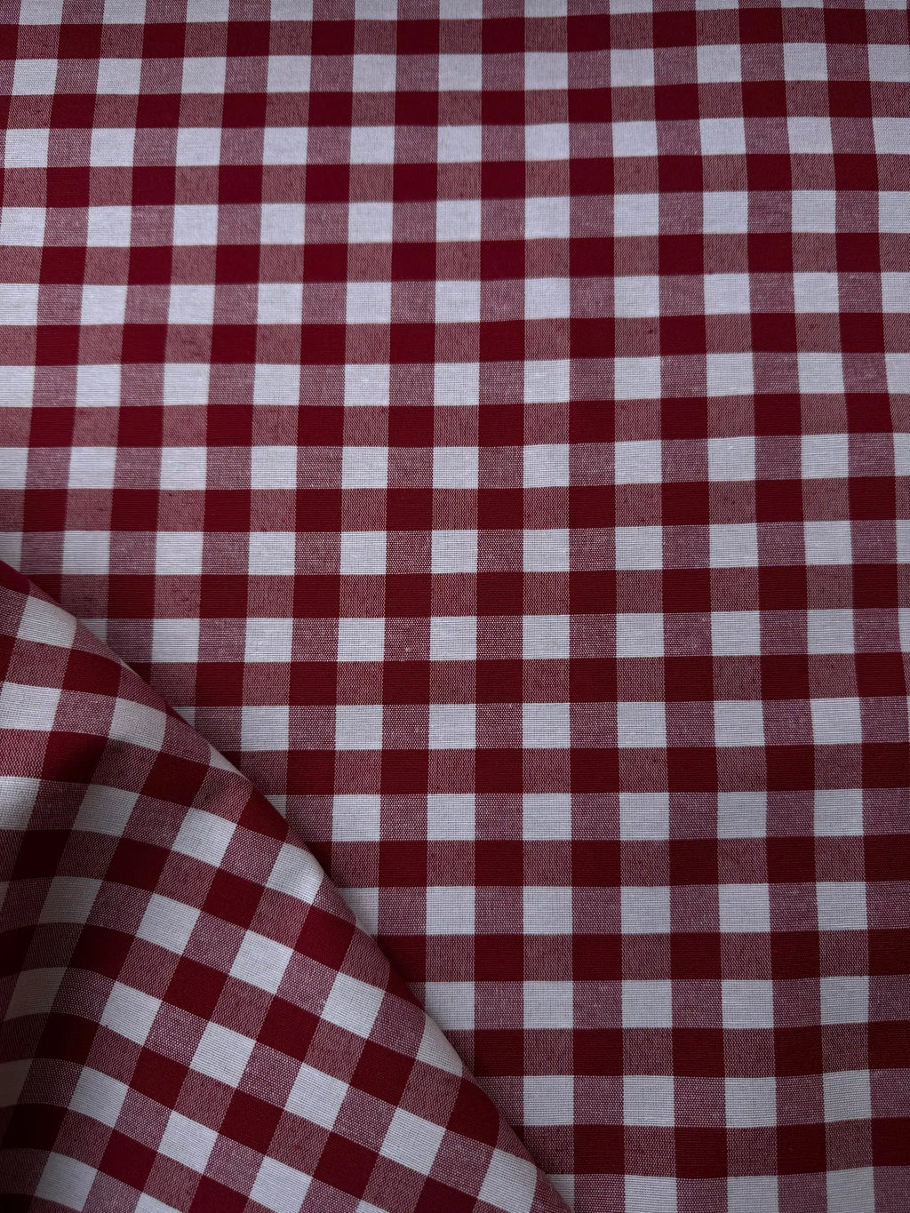 Tessuto cotone quadri rosso scuro country stile country, ideale per tovaglie e progetti di cucito creativo